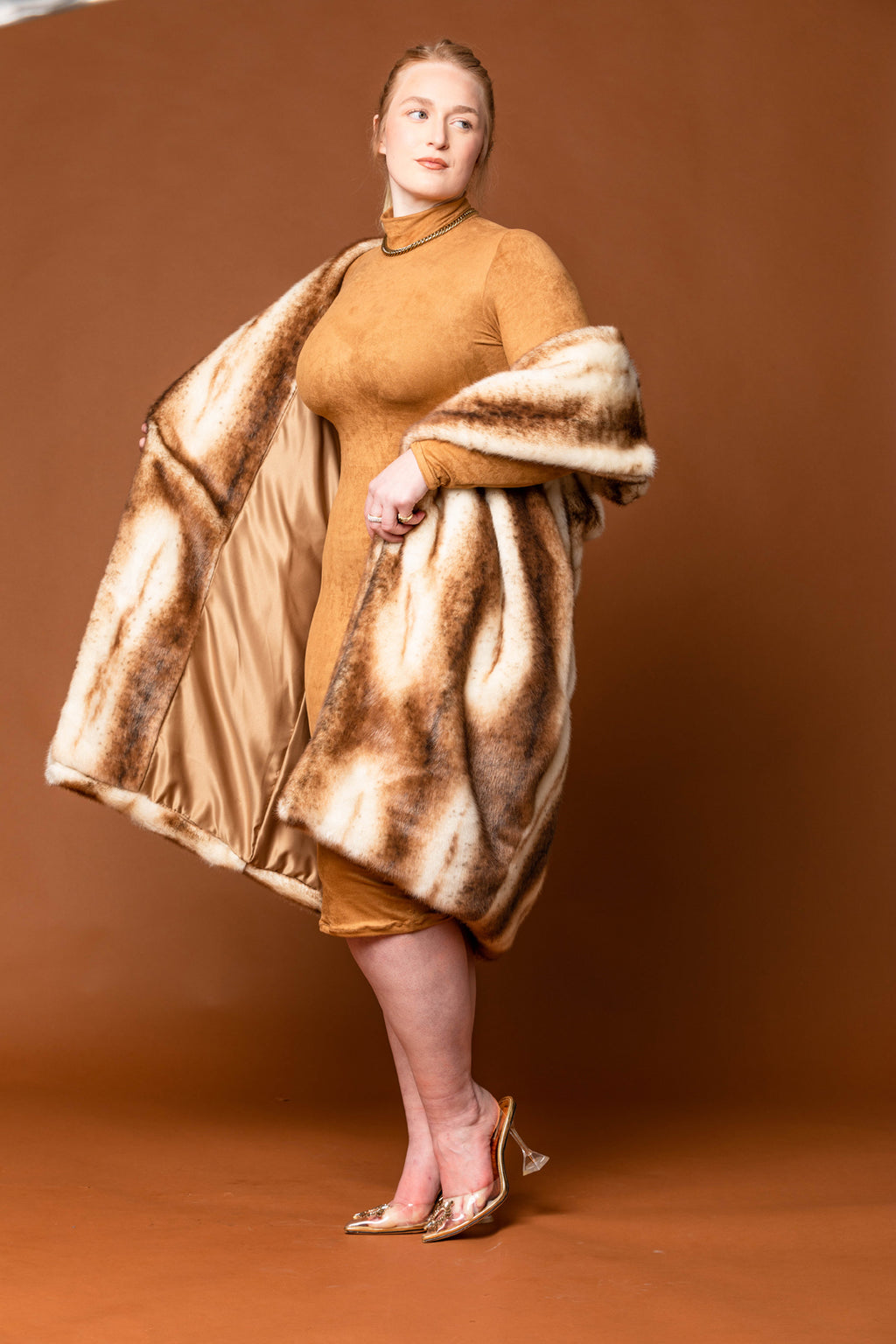 Faux Sable Vest